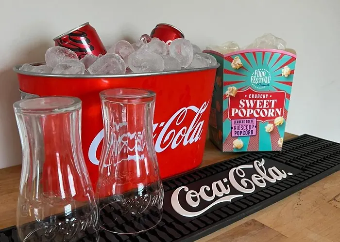 Luxury With Sauna, Bath And Cinema Private Lejlighed *